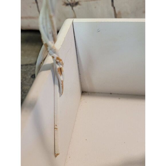 Easter wooden white floral basket AS IS Decor figure - Picture 4 of 9